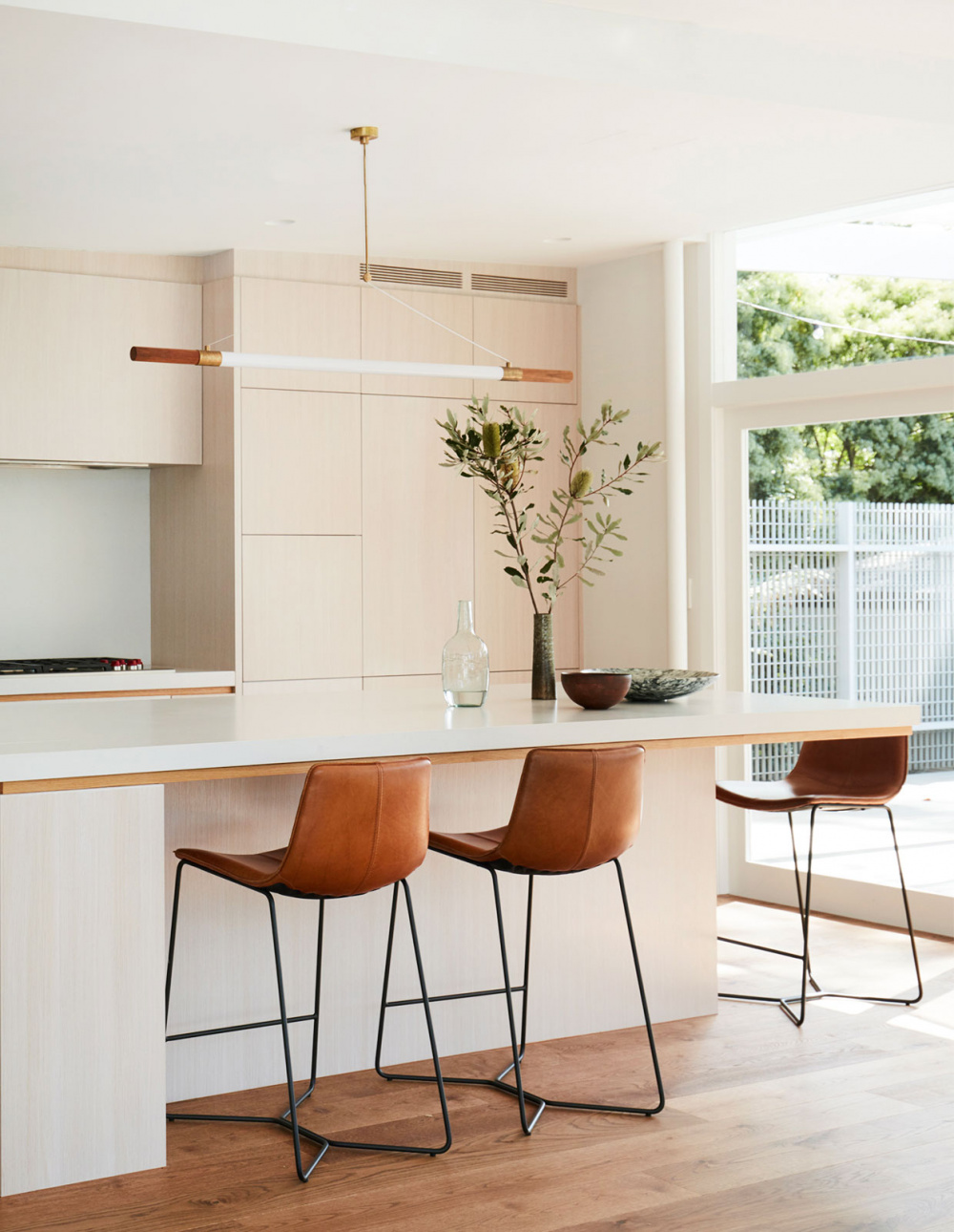 An Amazing Mid-Century Home Gets A High-Tech Makeover!