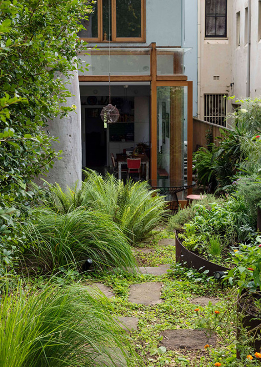 Small Gardens The Design Files, Small Australian Garden Ideas