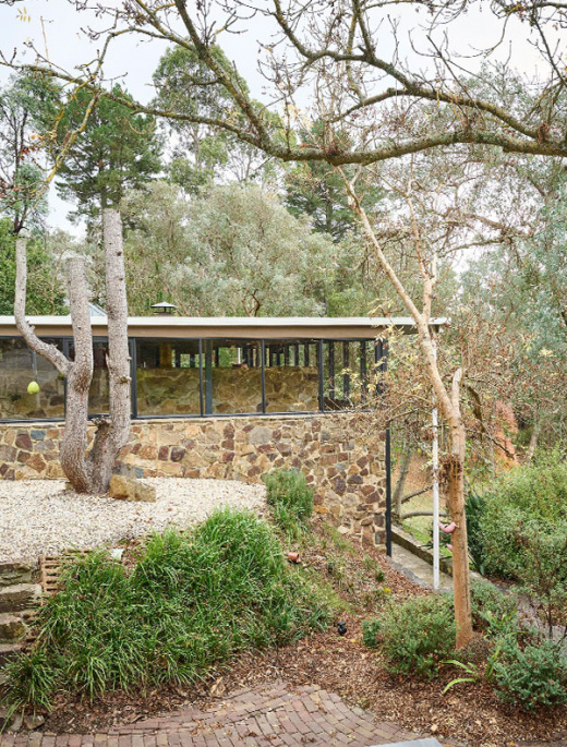 A Mid-Century Masterpiece Hits The Market In North Warrandyte